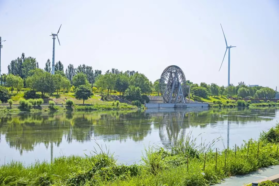 北京亦庄人形机器人半马延期至4月19日举办