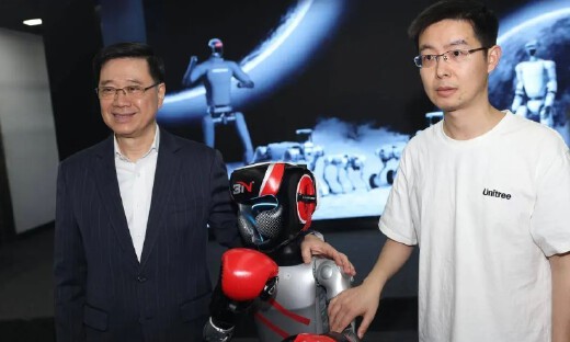 香港代表团参观宇树科技，格斗机器人首次对外展示技能