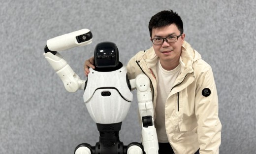 智元正式发布灵犀X2机器人