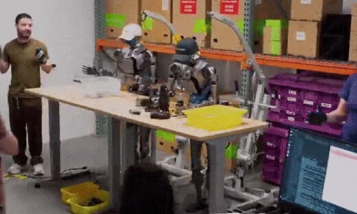 比Sora更疯狂！英伟达AI让机器人「做梦」修炼，无师自通直接上岗