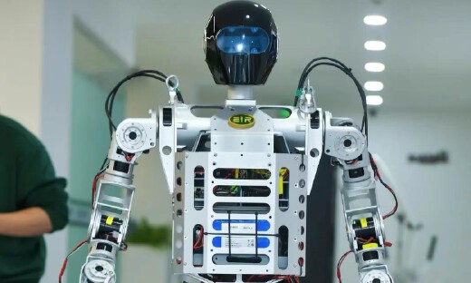 四川人形企业：69天造出原型、估值冲上数亿！