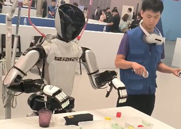 国际人形机器人技能大赛落幕，星动纪元、加速进化等均下场展示技能