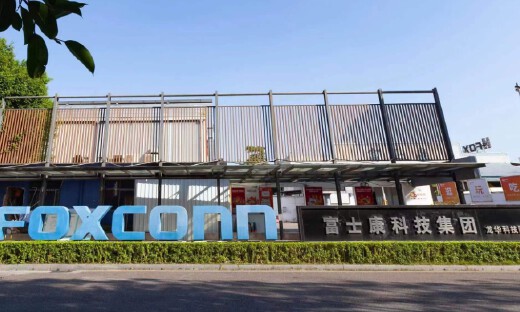 富士康：已推出全方位机器人生产平台