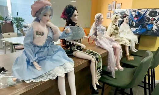 被百万美国家庭疯抢！哈工大博士打造的ChatGPT 驱动AI 机器人，如何一夜火遍美国？