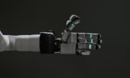 17视触觉传感器+70%表面触觉覆盖！北大×北通院《自然·机器智能》发表F-TAC Hand，提供全新灵巧手思路！