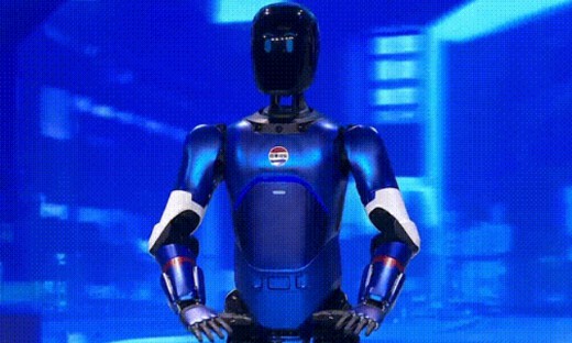 贝克汉姆+稚晖君+百事可乐=人形机器人新玩法？