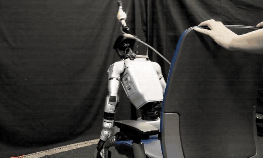 人形机器人首次打通视觉感知与运动断层，UC伯克利华人博士让宇树G1现场演示