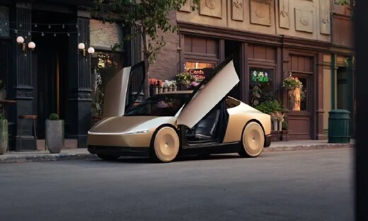 马斯克：特斯拉Robotaxi可能在一两个月内减少安全监督员