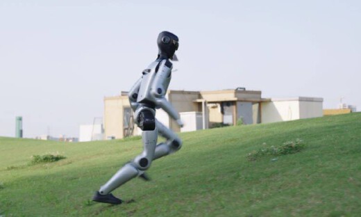 魔法原子推出高动态双足人形机器人MagicBot Z1