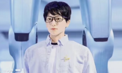 全国首个机器人博士，“行者二号”优化版被上戏录取