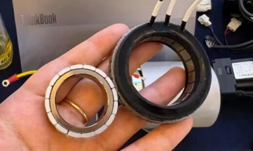 上亿元投入，人形机器人零部件何时结束“手搓时代”？