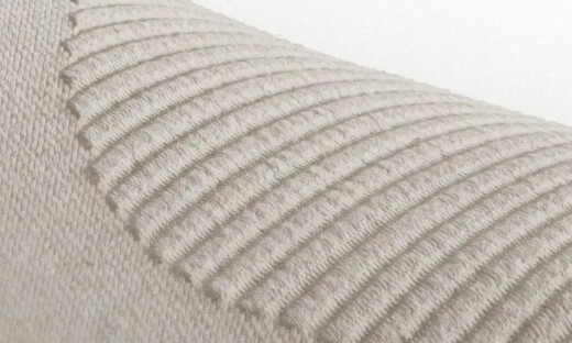 从PEEK到PA66：机器人材料体系的性价比重塑