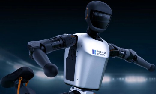 对话加速进化副总裁赵维晨：人形机器人先做四肢健全，再做心智健全