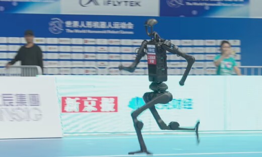 宇树回应参加运动会：大约筹备一个月，原不打算参赛