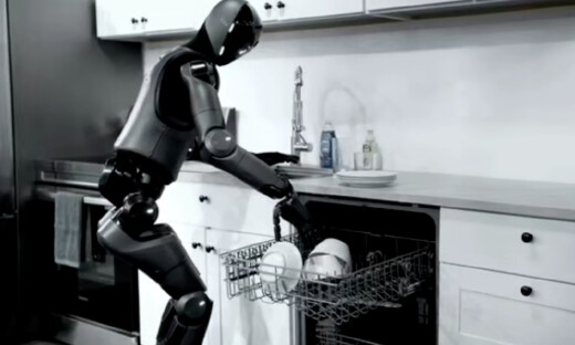 82位用户访谈结论：家用人形机器人或许还远