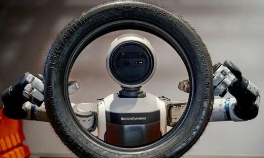 波士顿动力最新突破：Atlas电驱升级与Stretch物流革命