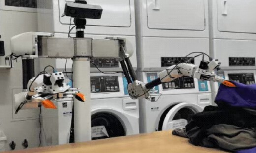机器人入职洗衣房，开始打工挣钱！苹果前AI高管打造