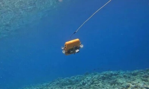 突破技术瓶颈！哈工程水下“海龟”机器人实现厘米级观测！360°灵活观测