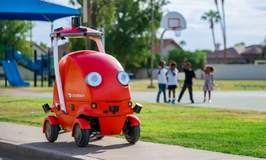 美国最大外卖巨头DoorDash押注配送机器人，行业变革暗潮汹涌