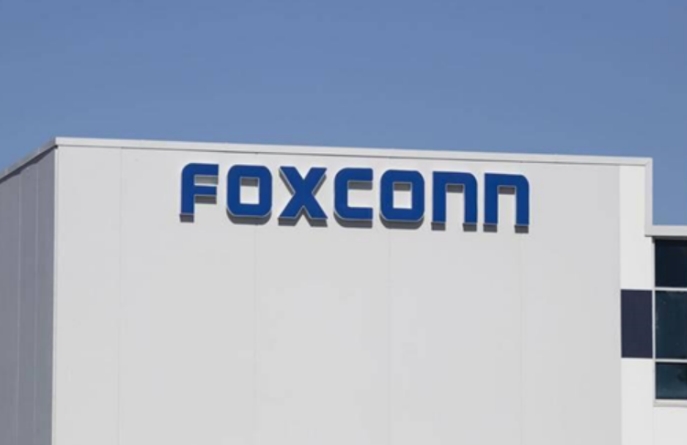 富士康将投用人形机器人生产英伟达AI服务器