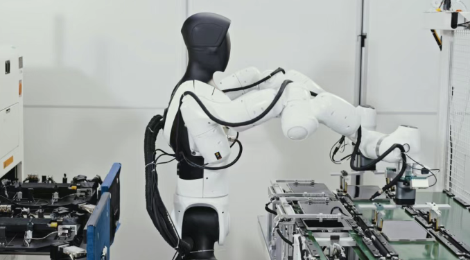 智元机器人真机强化学习技术落地工业产线