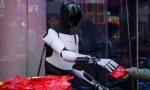 特斯拉人形依然值得期待