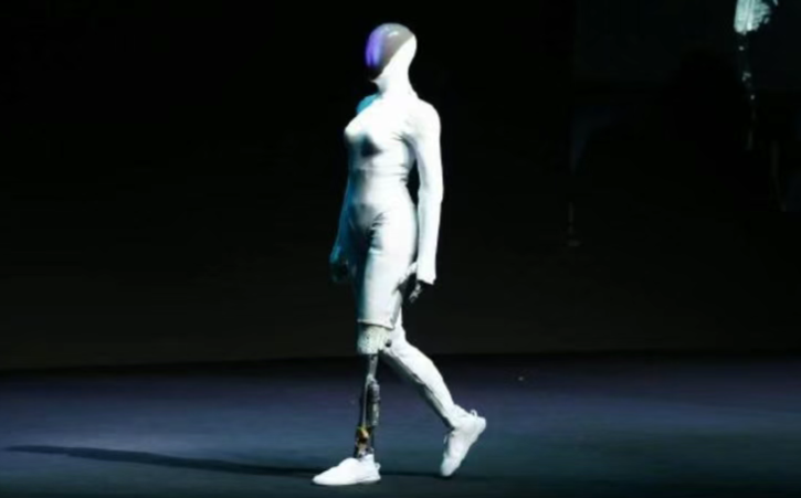 小鹏能否成为下一个特斯拉？