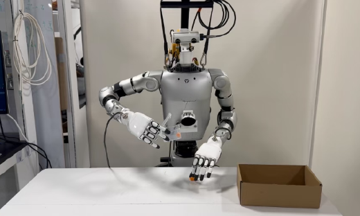 1000小时人类第一视角数据集！UCSD最新开发Human0模型 机器人学会“举一反三”！