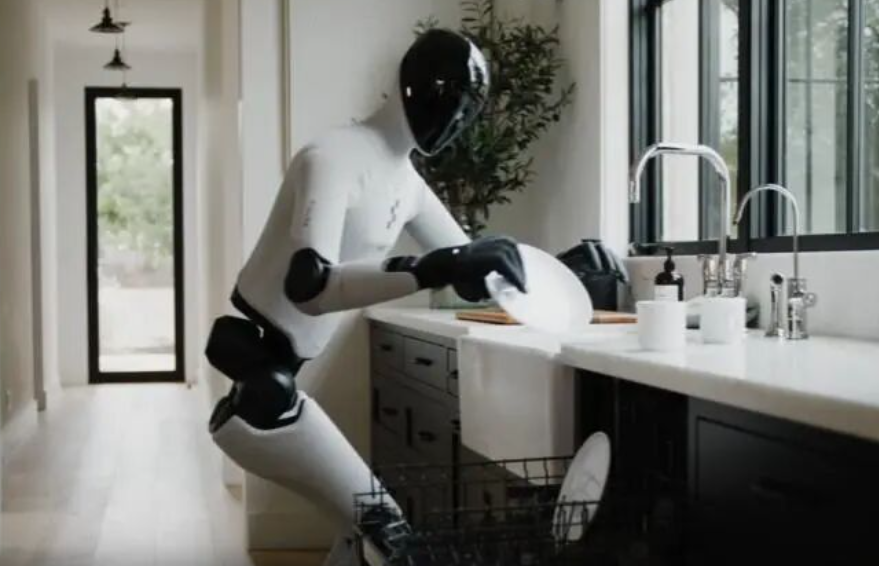 迈向通用具身智能黎明前的人形机器人