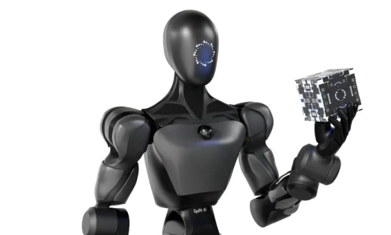 具身智能机器人全球首条！千寻智能在宁德时代电池产线实现规模化落地