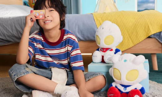 儿童AI硬件2025：狂奔、焦虑、红利交织