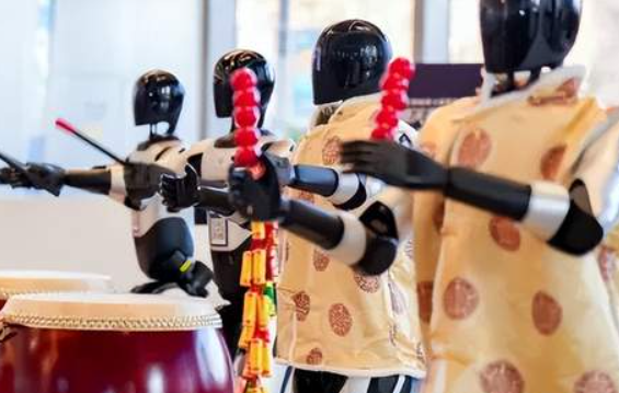 2025，具身智能正在惩罚“持有者”