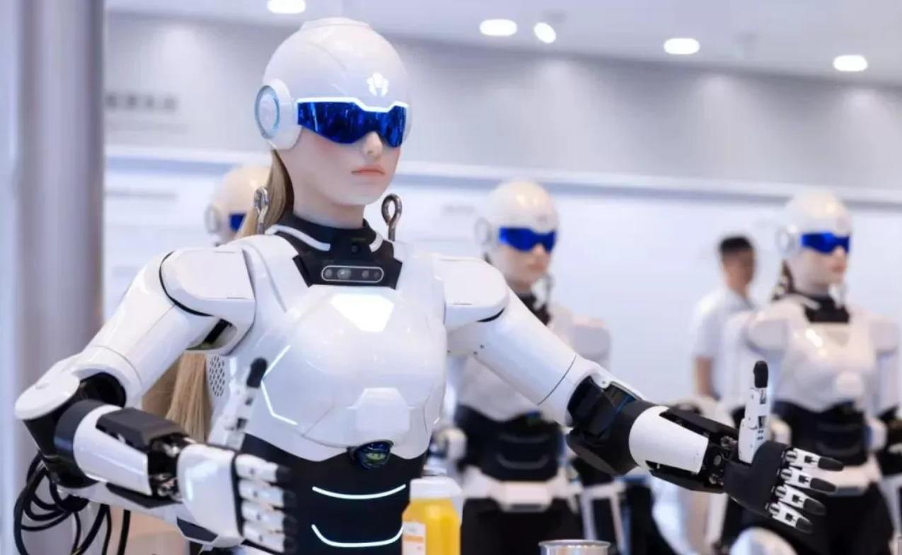 智元机器人等入股奇瑞汽车旗下墨甲机器人