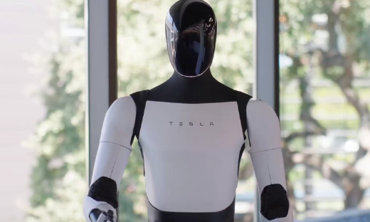 马斯克称推动特斯拉转型为机器人公司