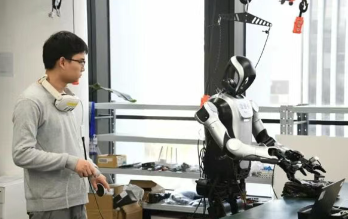 年薪千万抢不到人！具身智能人才背后缺口、机会与2027年关键窗口期！