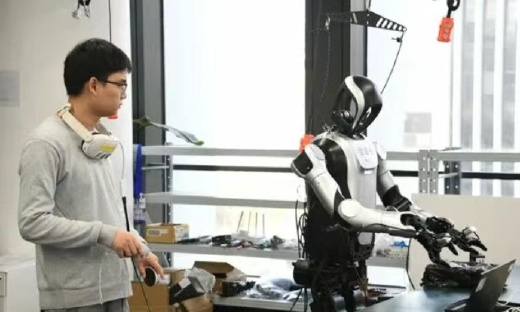 年薪千万抢不到人！具身智能人才背后缺口、机会与2027年关键窗口期！