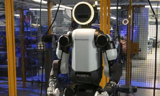 美国CES，又被中国人形机器人包围了