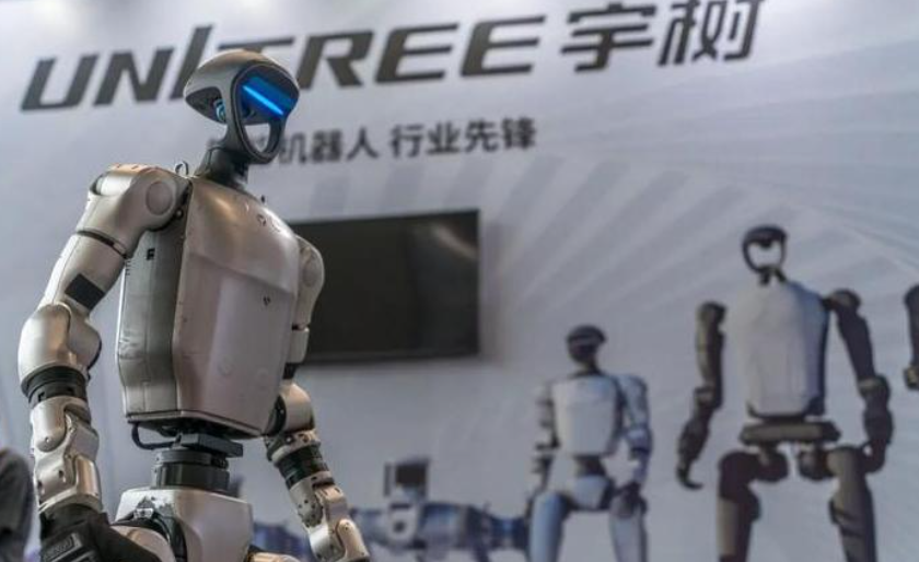 宇树向左，傅利叶向右：人形机器人的“成年礼”