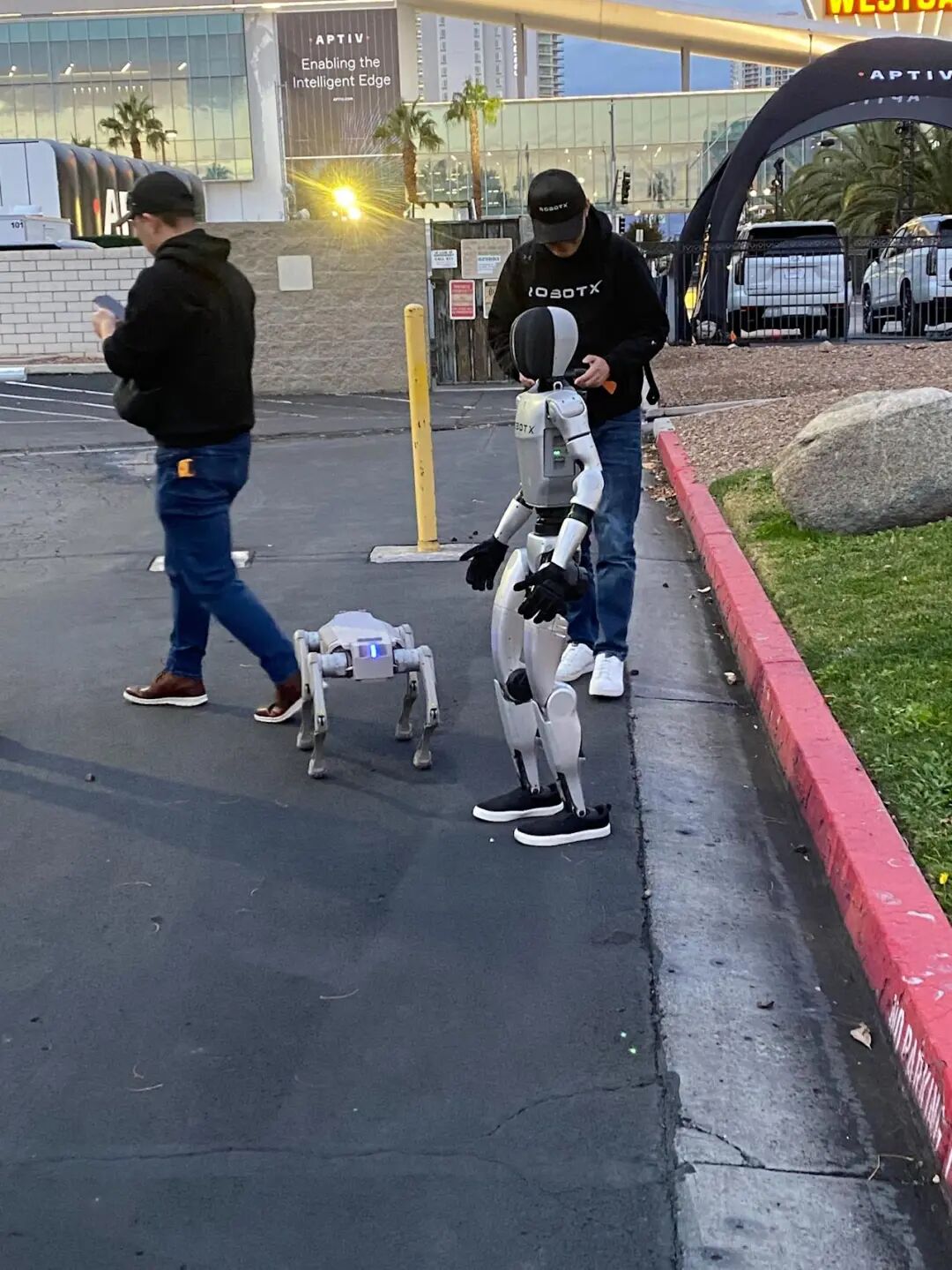 1767753658616707.jpg 8e35c1819db2002f354c5a41640e1a24.jpg