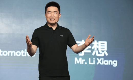 李想：人形机器人必做，会尽快落地亮相