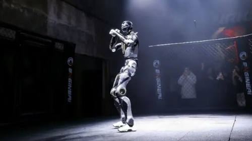 URKL联赛启幕：众擎以拳击赛为锚点开启具身智能“以赛兴业”时代