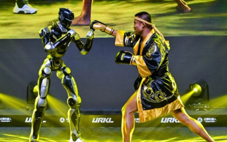 首个人形机器人格斗联赛来了，为什么机器人公司都爱打拳？