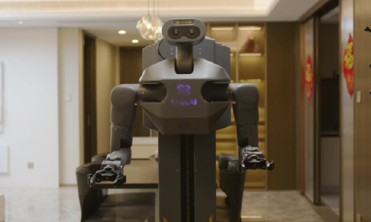 耶鲁00后造的机器人，已经每天去酒店上班了