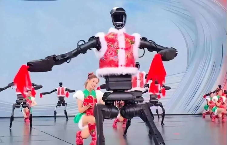 100亿，人形机器人砸钱上桌