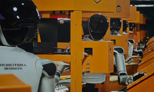 登顶全球第一后再融10亿，星动纪元估值破百亿，最多产业方加持的具身企业