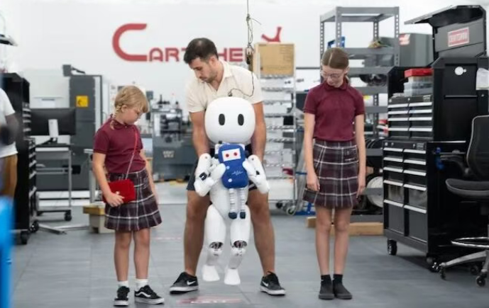 第一波人形机器人倒闭潮