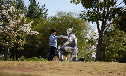 众擎机器人完成2亿美元B轮融资估值破百亿