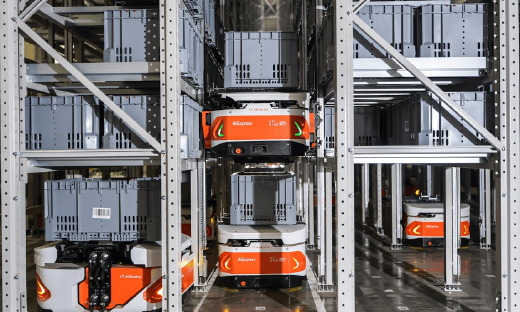 为什么机器人越少，你的快递反而越快？