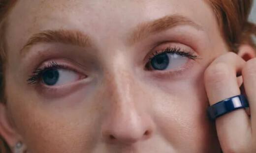 AI 硬件，不要像“下一代手机”式延伸感官了