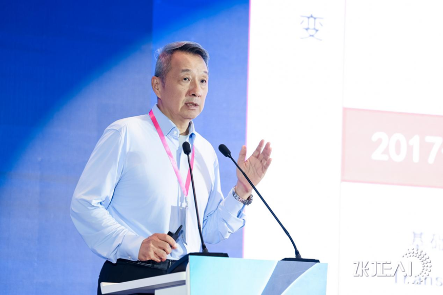 王田苗预判具身智能下半场：狂热与分化背后，产业未来趋势的答案在哪？